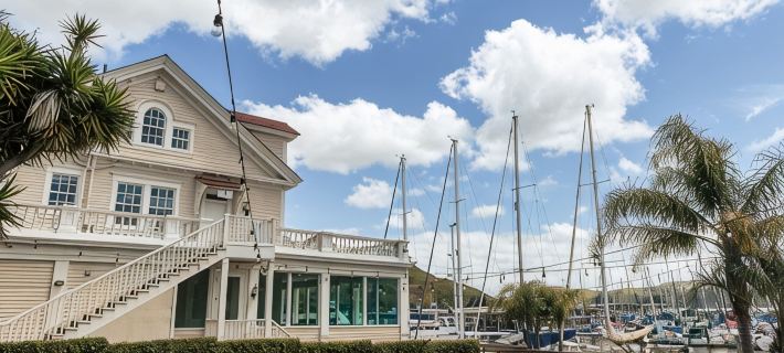 Charming Historic Lighthouse, A Magical Oasis With Great Sunsets ヴァレーホのホテル