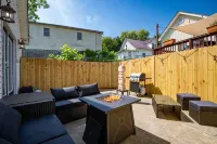 #AquaOakHill#HotTub#Bbqgrill#KidsArea#PetFriendly#Newrgorge#FirePit#Arcade