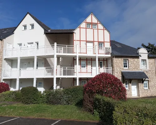 Duplex vue sur le Port du Crouesty Pour 4 Personnes Hotels in Arzon