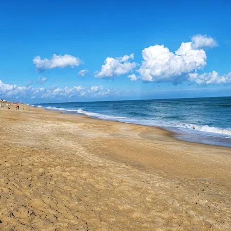 500 ft from Beach in Duck! Charming Obx Cottage "The Cozy Duck"  4 Bd/2 ba
