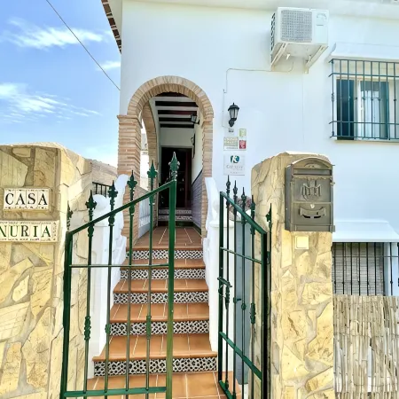VILLA NURIA WITH PRIVATE POOL,2 KM TO DE BEACH. AC / WIFI / ALARM / PARKING