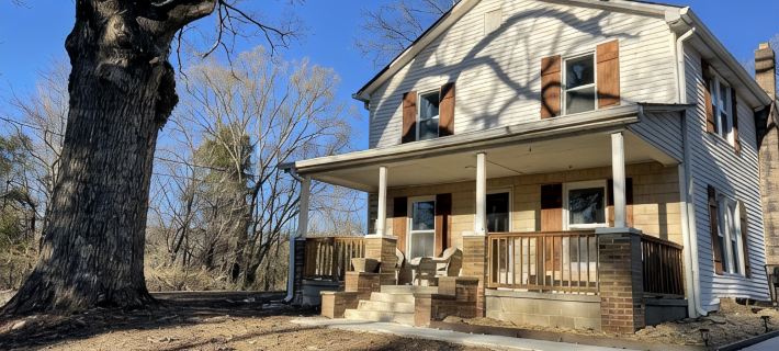 The Oak at Windrock- cozy farmhouse on 2 acres Hotels in Roane County