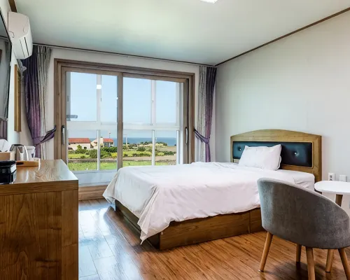 Jeju Amore House Hotels near Udo Church