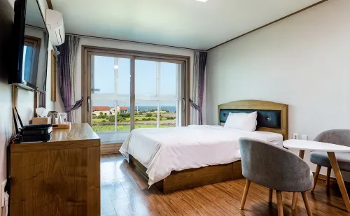 Jeju Amore House