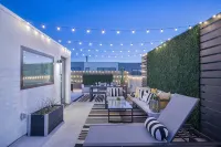 La Harbor View with Private Rooftop and Free Tesla Charger - Wifi