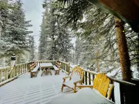 3 BR Mountain Log Cabin at St. Mary's Glacier - 3-Star
