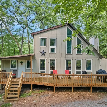 Enjoy the scenic Pocono Mountains at this lovely and unique renovated home!