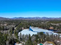 Buck's Den - Snowmobile Trails, Trailer Parking, Near hiking, golfing, Sugarloaf Hotels in Eustis