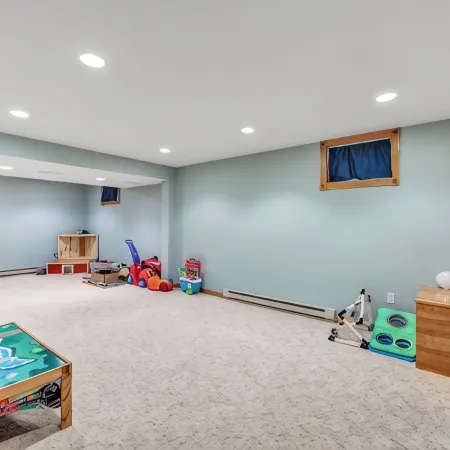 Large Green Bay Packer Weekend House