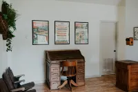 Cheerful Country Cottage - 3-Star