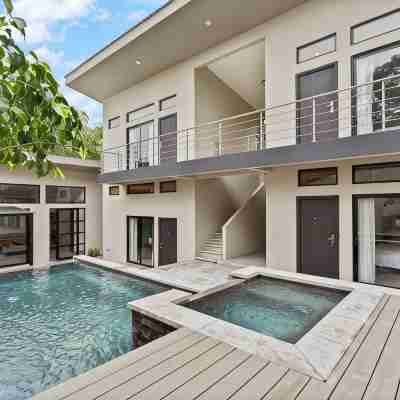 Charming 4-bedroom house with Private pool, Walking distance to the beach. Fitness & Recreational Facilities