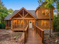 Kid Loft & Nook, Gated Community, Pools, 4Mi to Silver Dollar City - Pool