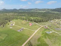 Historic Ranger Station in the heart of Nemo, SD - Chalets