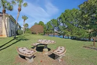 Cozy 1-bedroom condo Destin, FL. Pools/tennis, Free Wi-Fi. In unit Washer/dryer - Bintang 3