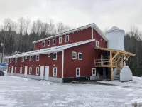 MAD River Lodge
