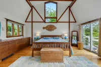 Stunning Beach Retreat - Walk to Beach - Chatham Bars Inn - Town + Game Room
