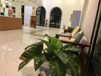 Sky Palace Boutique Hotel