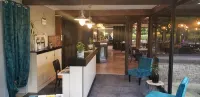 Les Dineux Village - balcony