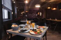 奧古斯蒂訥廣場飯店 - 早餐