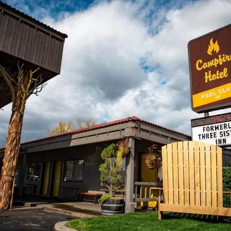 Campfire Hotel Отели в г. Бенд