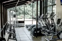 DoubleTree by Hilton Charlottesville - Gym
