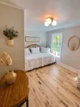 Historical House close to the Chain O Lakes, Crystal River, hiking & shops - 3-Star