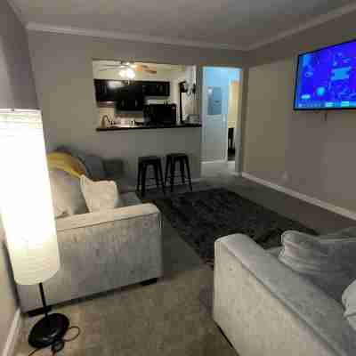 Charming One-Bedroom Condo on Music Row Others