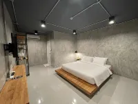 閣樓太空酒店
