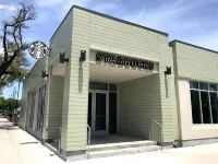 11NOLA Living In The Heart Of Many Attractions Hotels near Buddy Deuterive Park