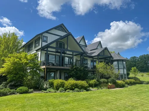 The Setting Inn Willamette Valley - Homestays