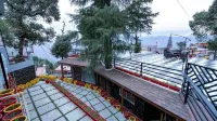 Wisteria Chalet Hotels in 