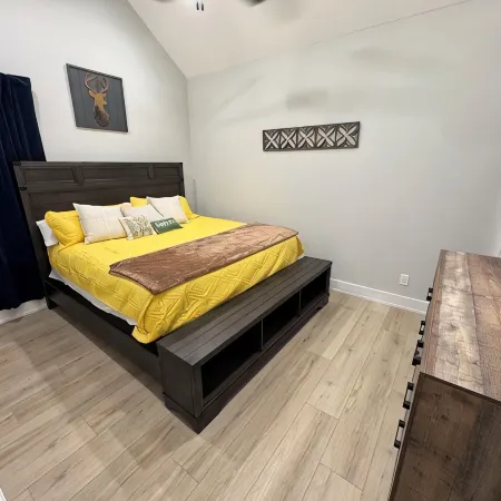 The Lonestar landing is a Delightful 2 bedroom townhome in San Angelo