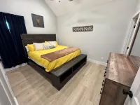 The Lonestar landing is a Delightful 2 bedroom townhome in San Angelo - 4-Star