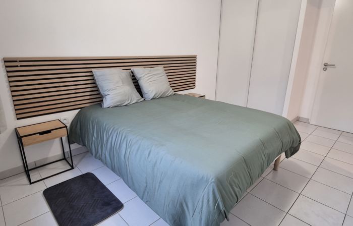 Apartment Pessac- Ideal location