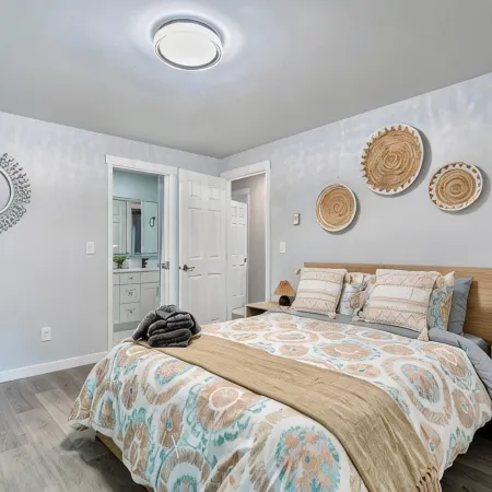 Spacious 3BR Retreat by Microsoft with Backyard