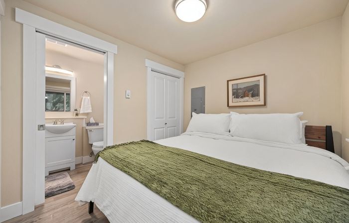 Cozy 1-bedroom forest retreat in gorgeous Bellingham