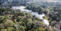 Paradise at Bucek Lane - Hytter