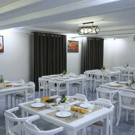 CITIZEN HOTEL