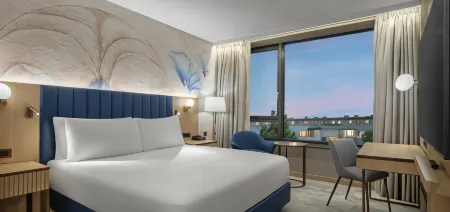 DoubleTree by Hilton Plovdiv Center