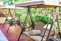 Brownstone Guesthouses Seabeach