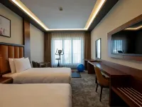 TRYP by Wyndham Istanbul Maltepe Hotels near Maltepe