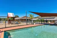 Blazing Stump Motel & Suites - Wifi