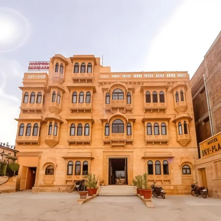 Hotel Sky Plaza - Best Ever View of Jaisalmer Fort