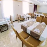 Osh Grand Hotel Chavo - Desayuno