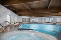 Delta Hotels by Marriott Edinburgh - Kolam Renang