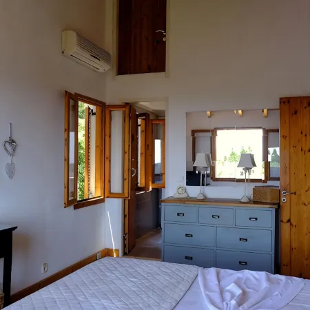 Spacious villa in extensive private grounds overlooking Ahai bay near Erimitis