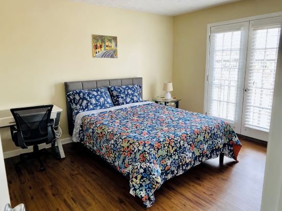 Midtown 2BR/2BA Long-Term near Vandy/St.Thomas