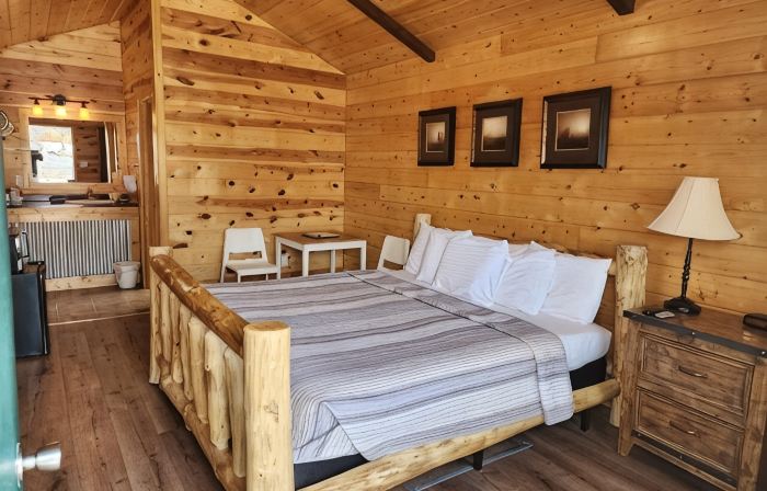 Bryce Valley Lodging