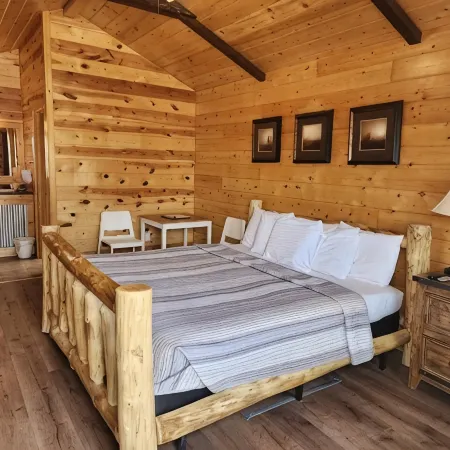Bryce Valley Lodging