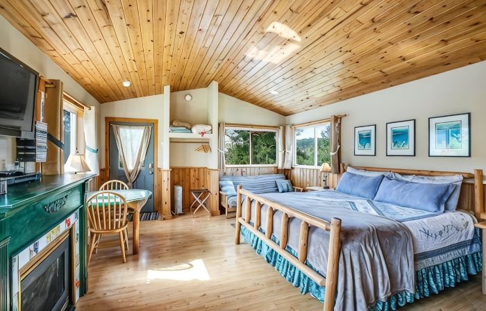 Deer Harbor Cottages